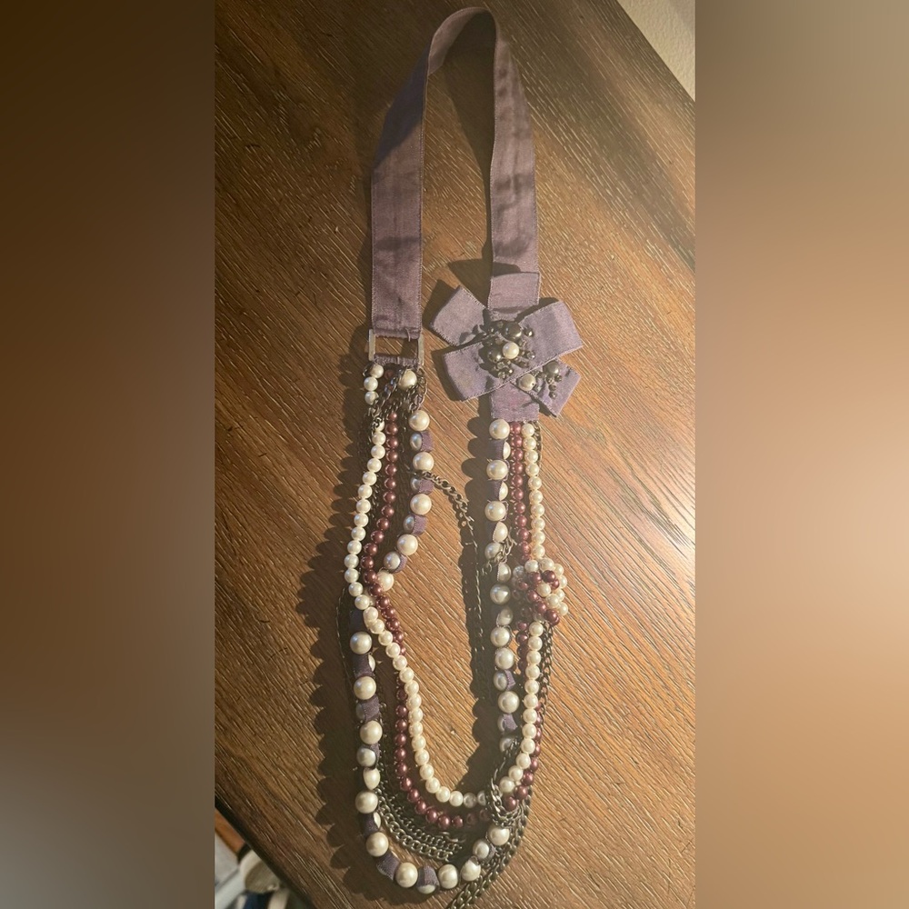 Stella & Dot Ribbon Statement Necklace
